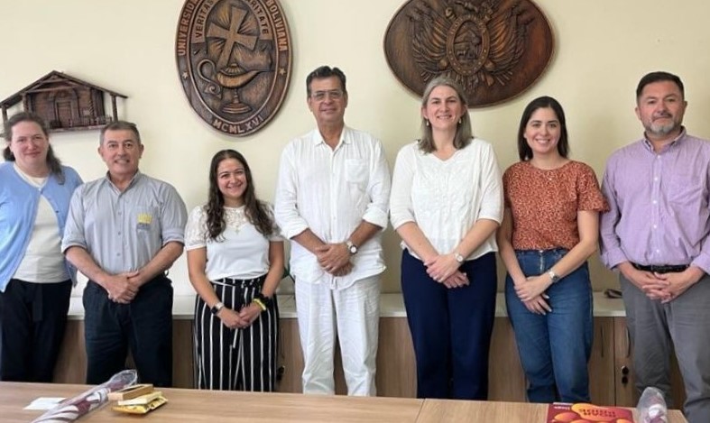 Group Photo at Universidad Catolica Boliviana