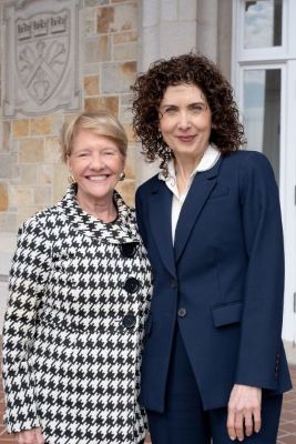 President Hays and President-elect Cautin