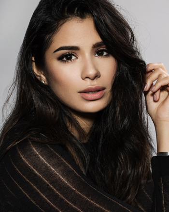 Diane Guerrero head shot