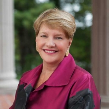 Antoinette Hays head shot