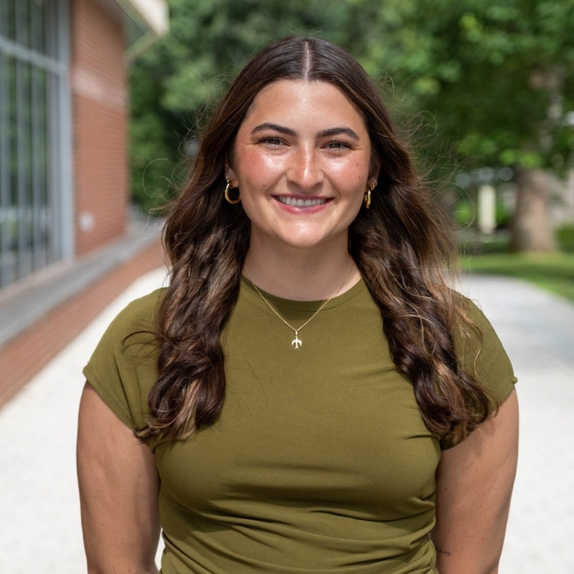 Allison Meade head shot