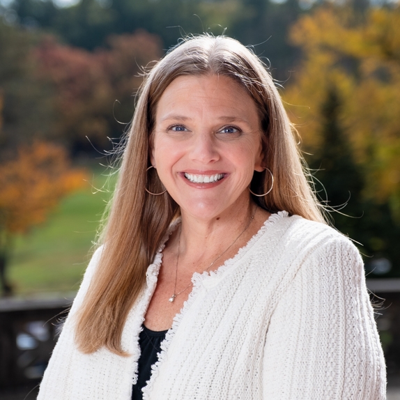 Meredith Finnie head shot