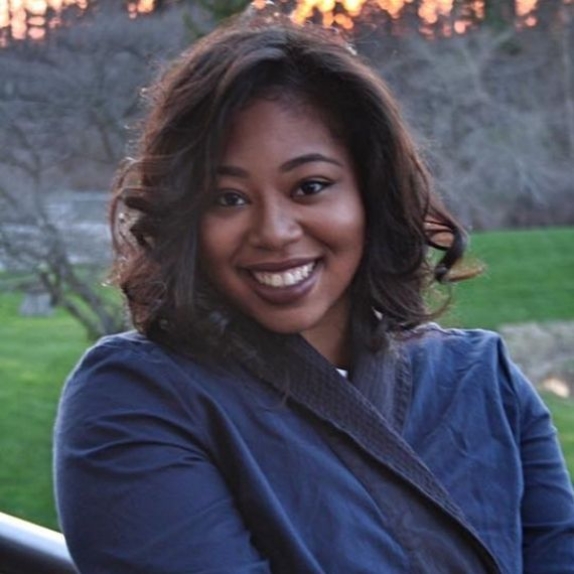 Gerena Walker Headshot