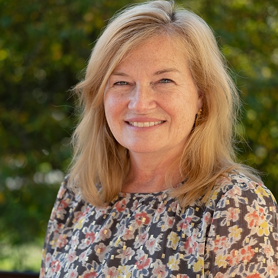 Beth Mulvey head shot