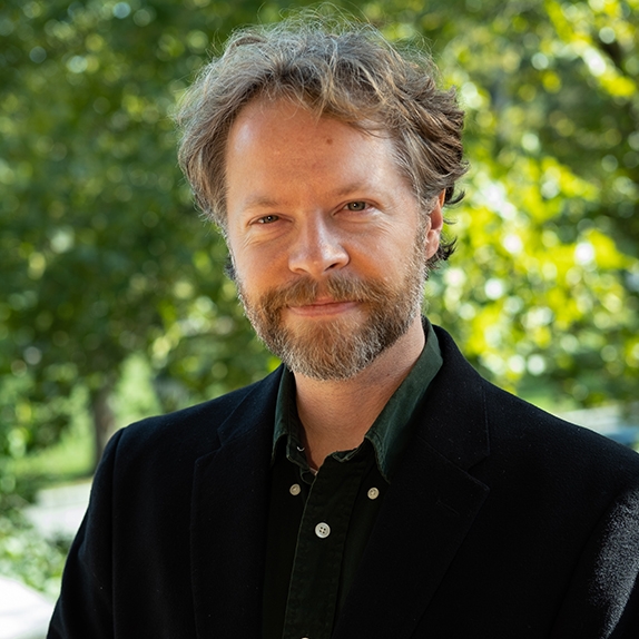 Edward Hunt head shot