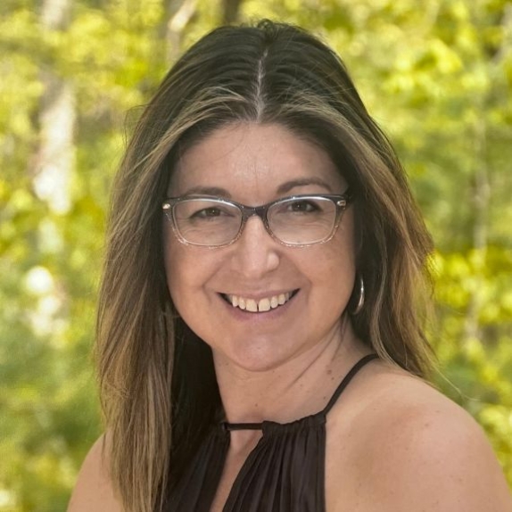 Jennifer Nemeczky head shot