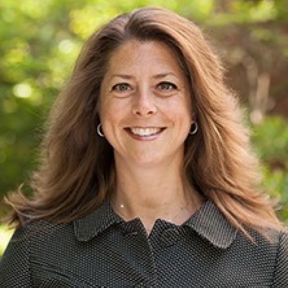 Kate Korzendorfer head shot