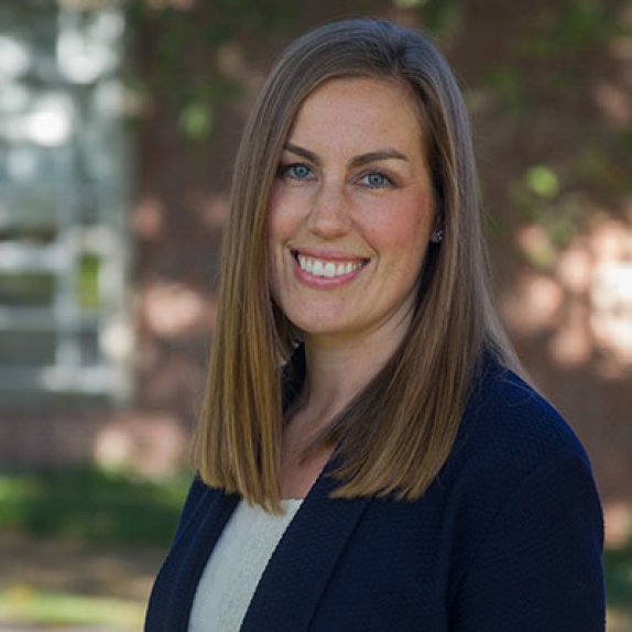 Lauren Bent head shot