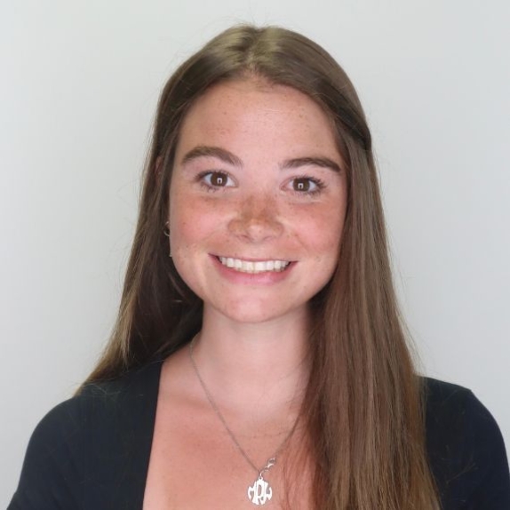 Madison Reilly head shot