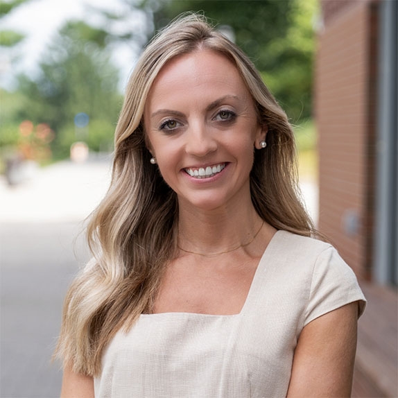 Meghan MacDonald head shot