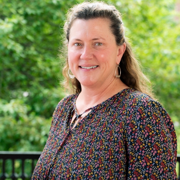 Shelia Combs head shot.